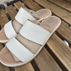 Sorel White Minimalist Slide Sandals